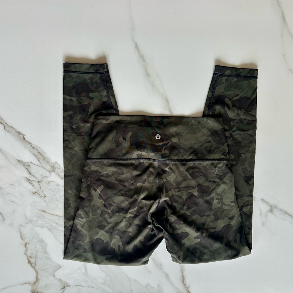 lululemon athletic wunder under